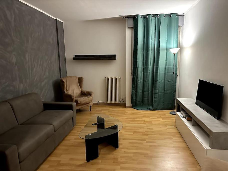 Leone D'Oro - Full Apartment Mestre Exterior photo